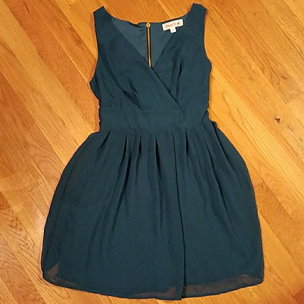 NWOT Dark Teal Flowy A-Line V-Neck Party Dress